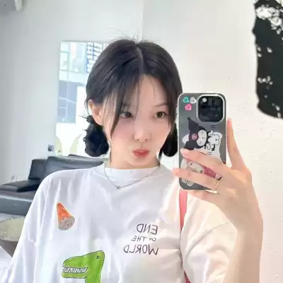 郝依霜